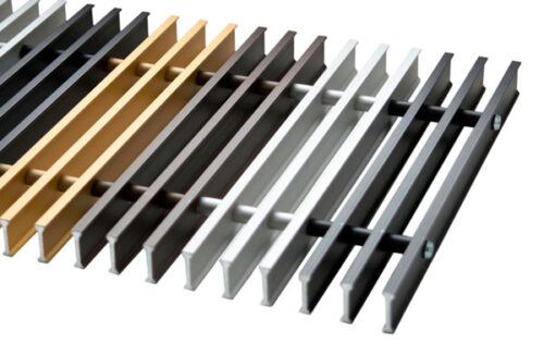 Reshetka-Metal.jpg Решітка металева Carrera MT 230/1000