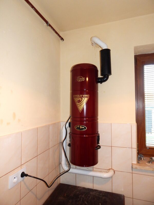 Cyclo-Vac-H215.jpg